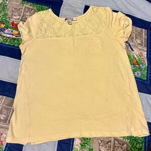 Forever 21 Bundle Size Small (4 Tops and 1 Bottoms)